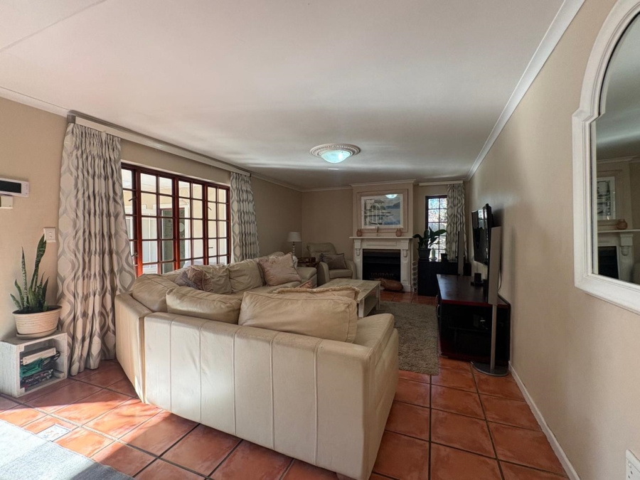 4 Bedroom Property for Sale in Parklands Western Cape
